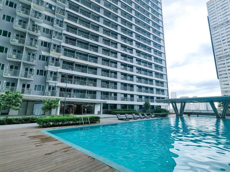 1Br Unit Condotel W Balcony Fame Residences -Fm15 Manila Esterno foto